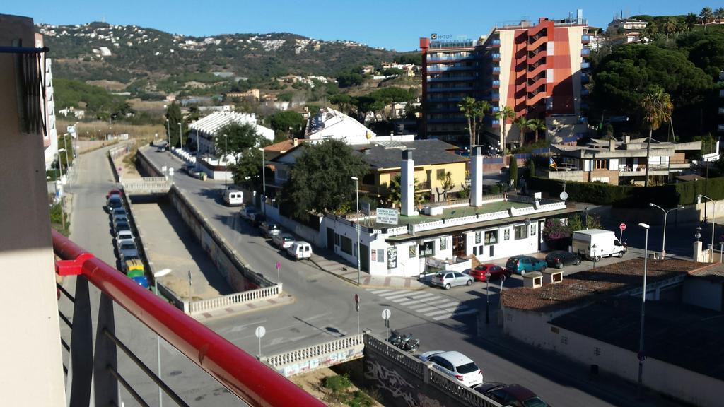 Apartaments Mar Blau Calella Luaran gambar